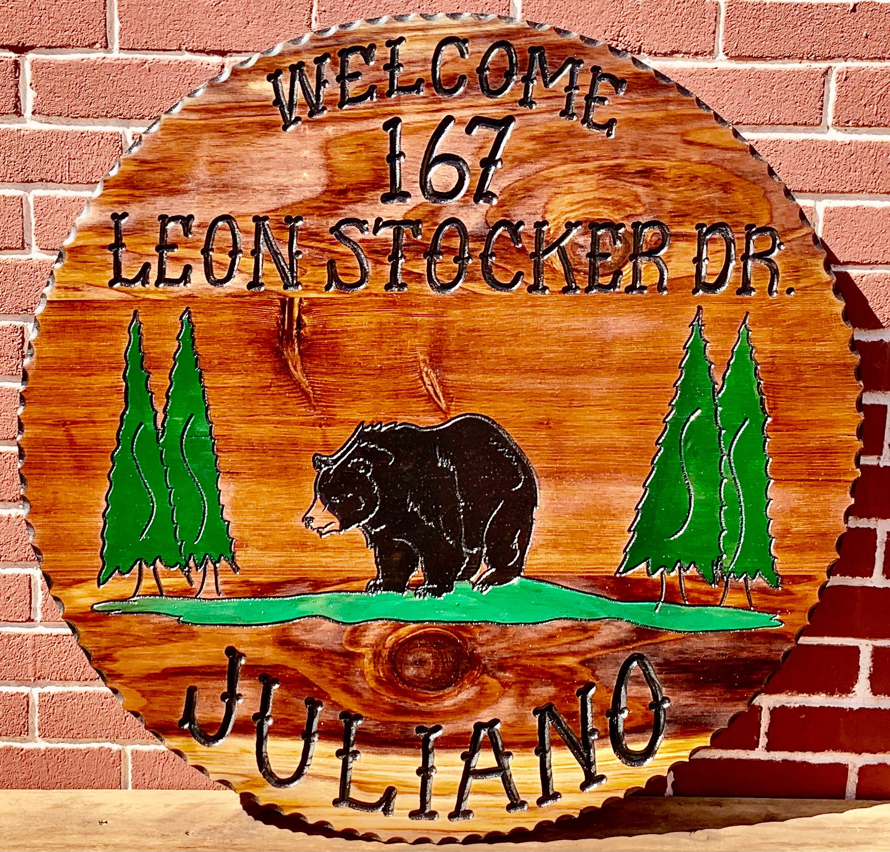 Redwood Sign 3’x3’ Round Redwood Sign – Yellowstone Redwood Signs